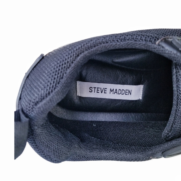 Steve Madden \
